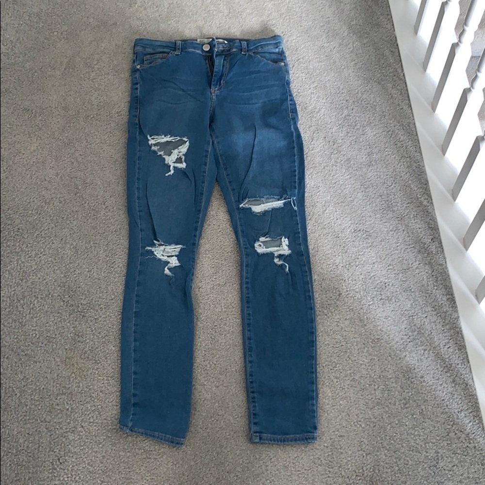 Light blue high wasted skinny jeans